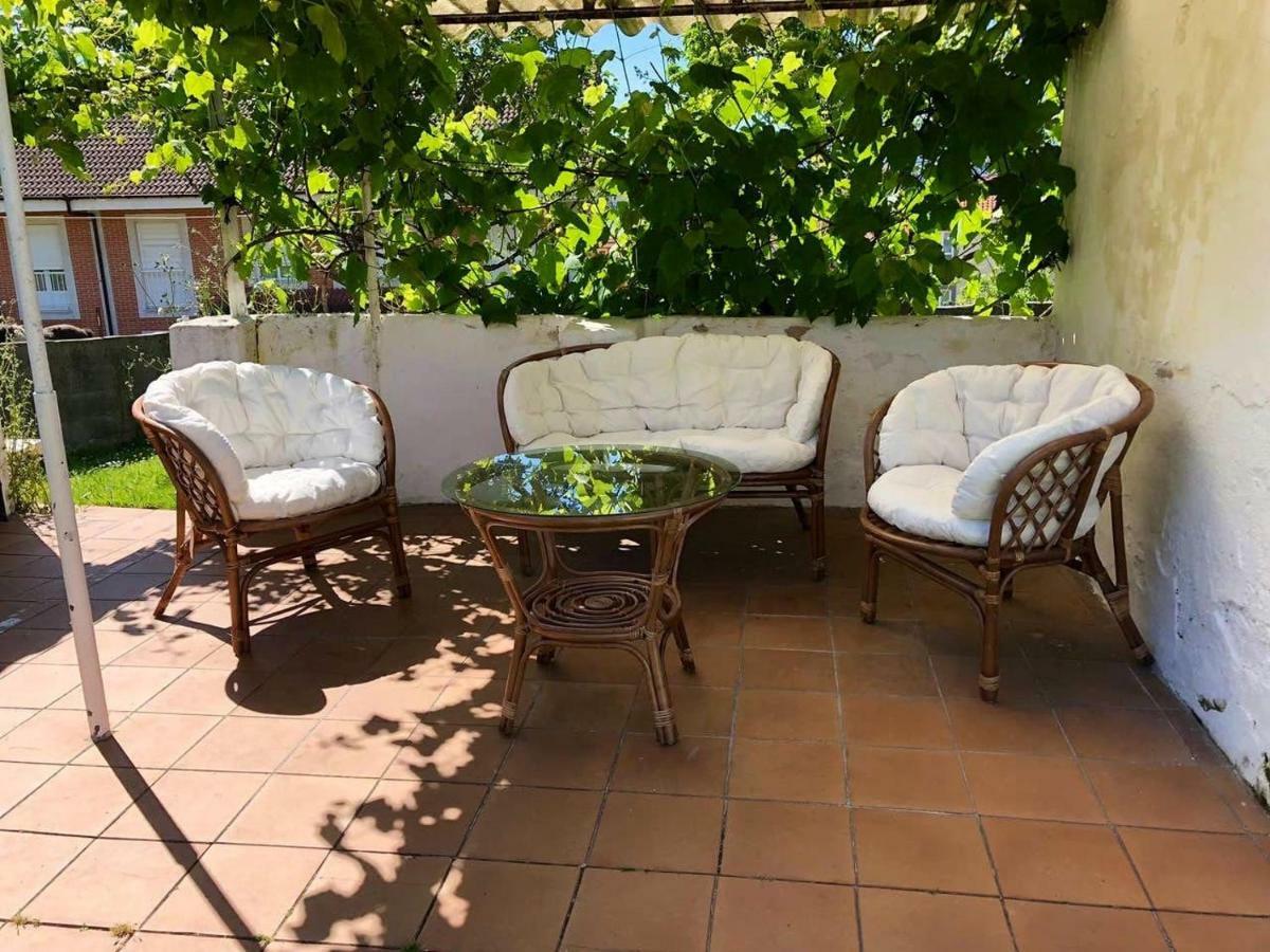 El Rincon De El Montan Villa Avilés Eksteriør billede